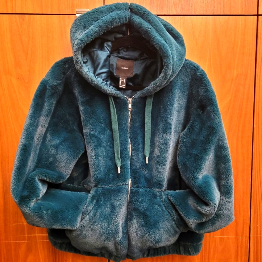 Soft fuzzy emerald green jacket